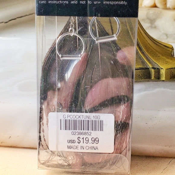 Beautiful peacock 10 gauge earrings - Picture 4 of 4